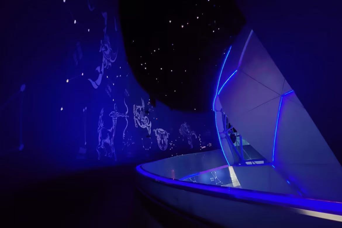 Dream Oriental Future World